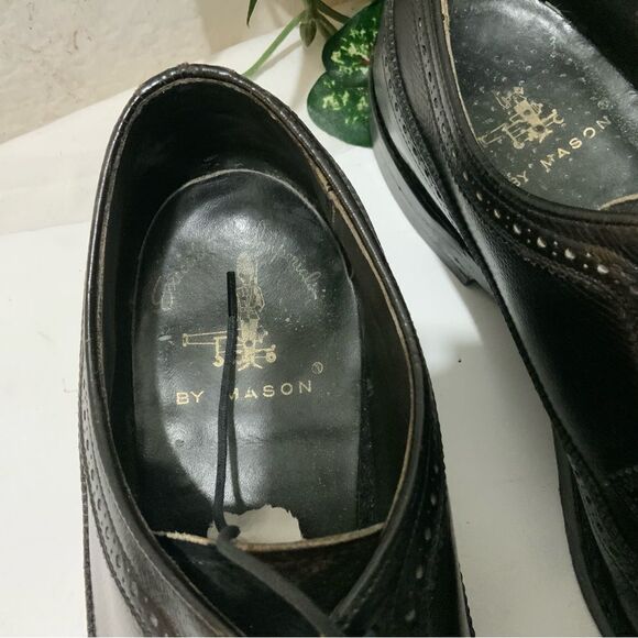 EXECUTIVE IMPERIAL By Mason Vintage Wingtip Shoes size 9D - Picture 12 of 15